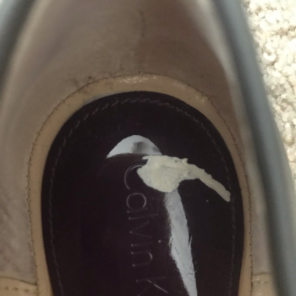 Calvin Klein Flats, Barely Worn, Great Condition - image 6